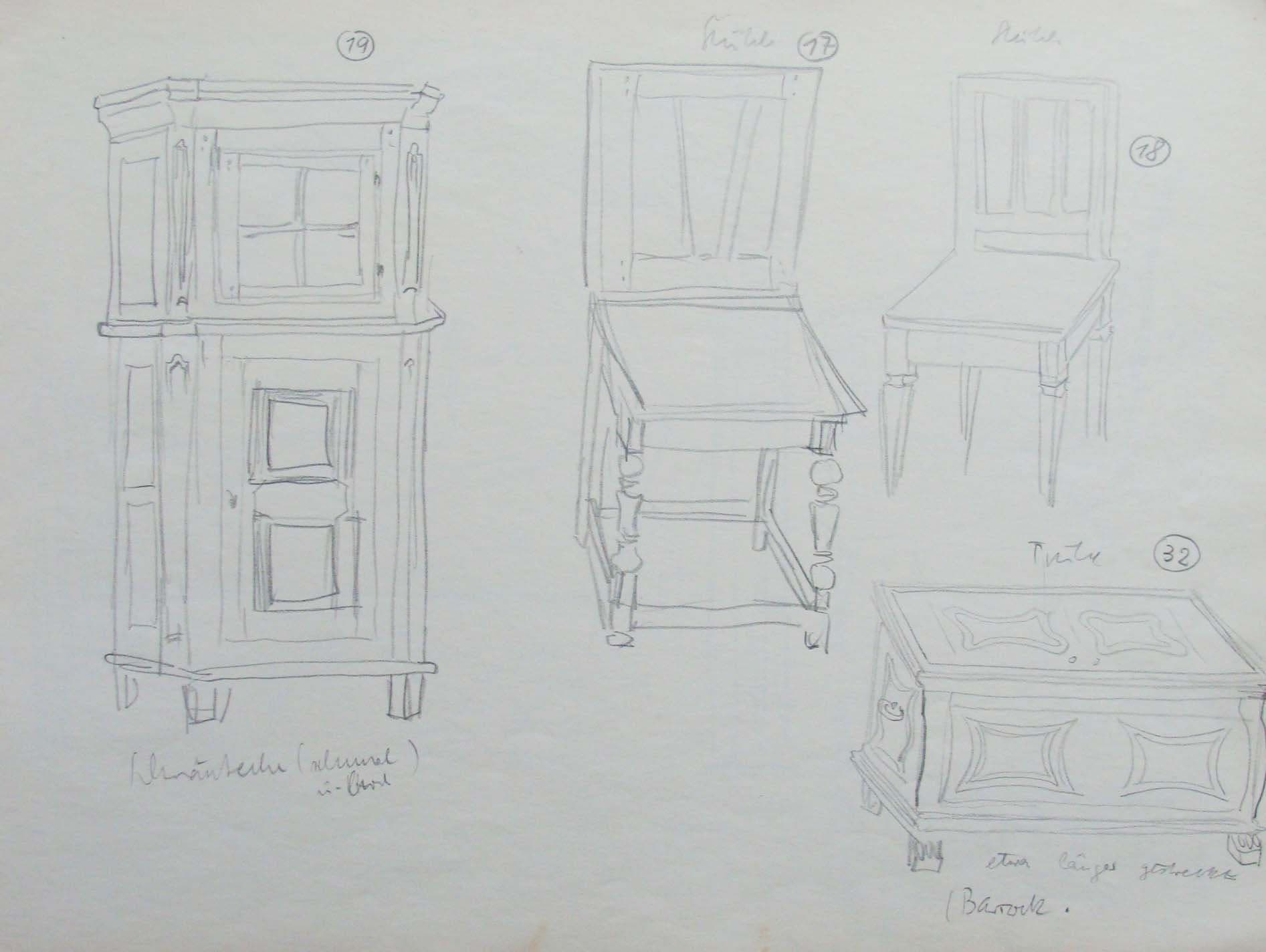 Eckschrank, Stühle und Truhe